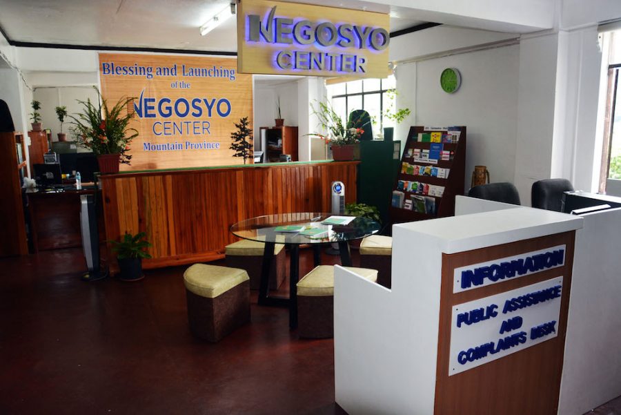 DTI Negosyo Center (photo from http://bamaquino.com/)