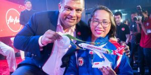 AirAsia Group CEO to Direct Air Traffic Control using waze