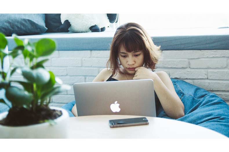 Website Conversion Rates: How To Turn Viewers Into Customers