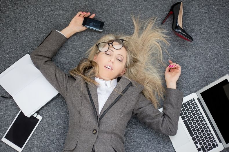 Overworked? 6 Activities to Help Take Your Mind Off Work