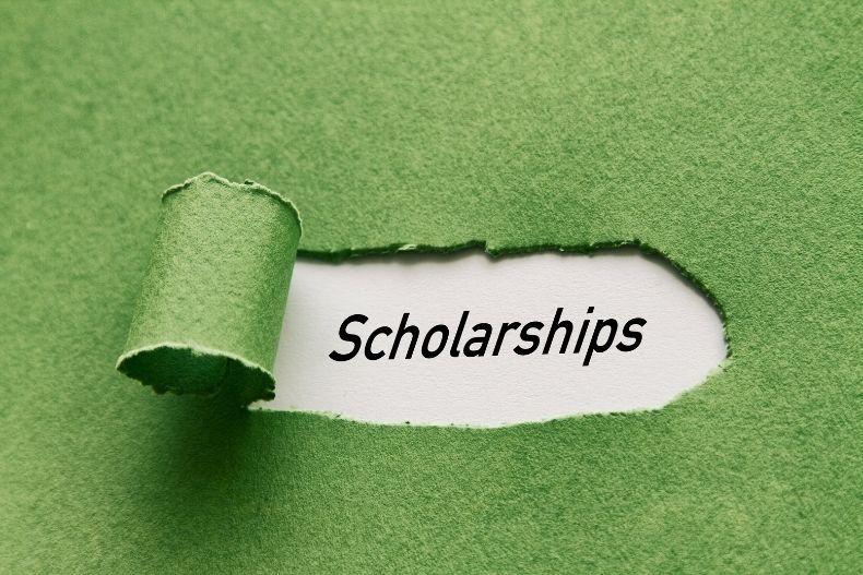 Nancy Etz scholarship, women scholarship