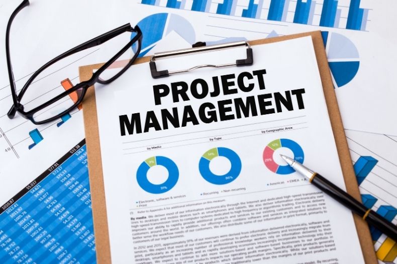 4 Reasons Why You Should Retain Project Management Tools and CRM Separately