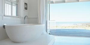 Spicing Up your Comfort Room: 7 Bathroom Renovation Tips to Follow