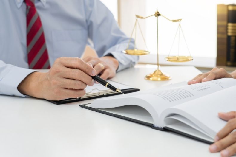 Paralegal vs. Legal Assistant: Know More About These Legal Careers