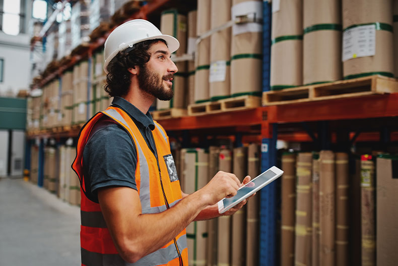 6 Key Features To Look For In Warehouse Management Software