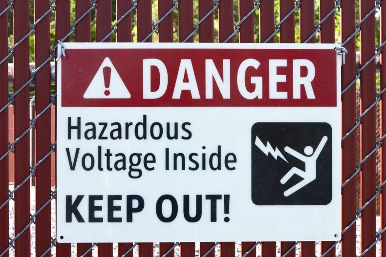 7 Types of Danger Signs You Need on Your Property